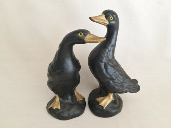 ceramic geese figurines