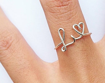 Personalised Letter and Heart / initial Letter heart ring / Above Knuckle Ring // Silver Plated Wire // Dainty Rings / Bridesmaids Gifts