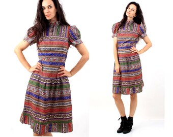 Vintage Colorful Dress / High Neck Dress / Short Sleeve Dress / Print Dress / Knee Length Dress / Size M