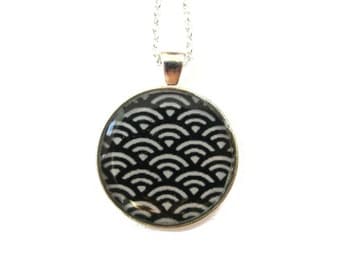 WAVE NECKLACE - GEOMETRIC necklace - black and white - Japanese Necklace - Wave Pattern - Ethnic Jewelry - Statement Necklace - Tribal