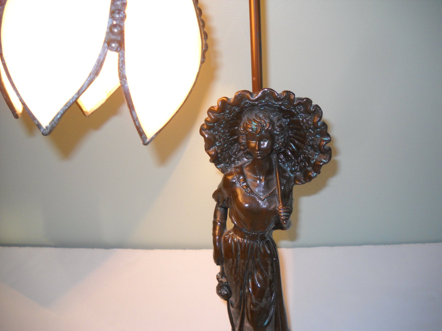 Lady Lamp Statue with Stained Glass Shade