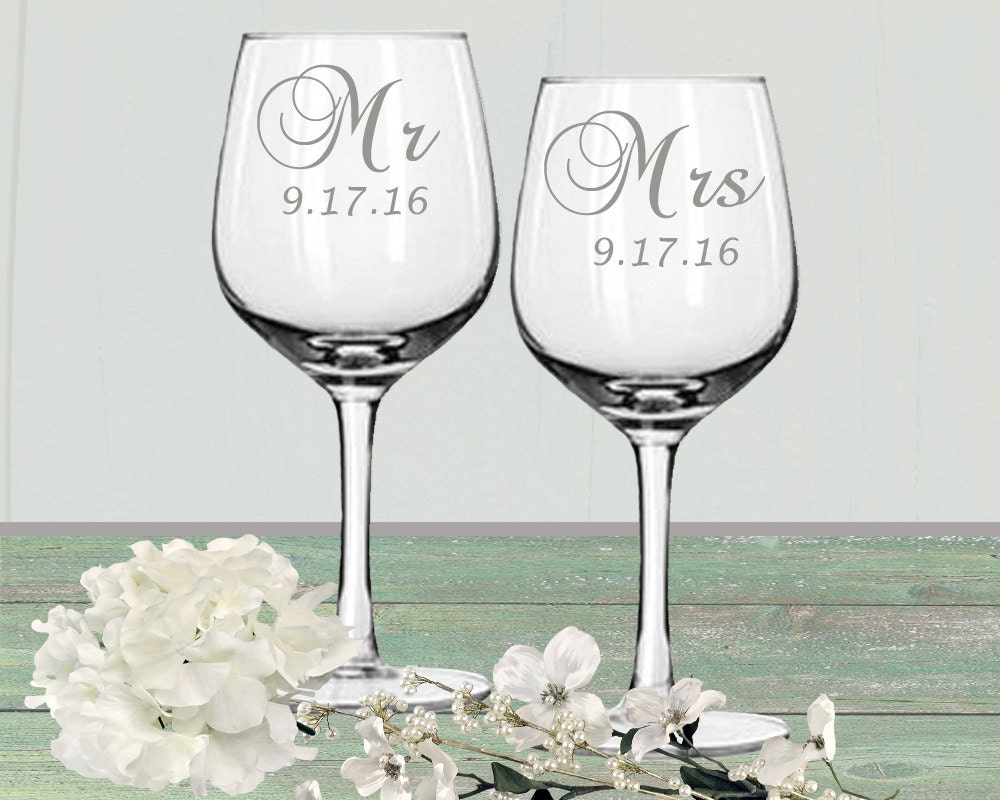 Wineglass Etching Stencil Mr. & Mrs. by ArtisanGlassStencils