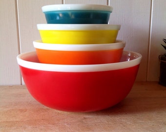 1970s stunning JAJ Pyrex Rainbow Bowls -Full Set Teal-Yellow-Orange-Red - Hard to find Pyrex- including the stunning hard to find Red Bowl