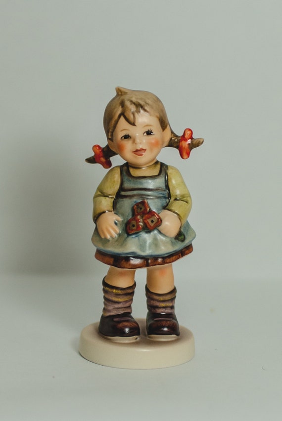 Hummel Flower Girl Figurine TMK 7 Mold 548 by EstateServicesKeitha