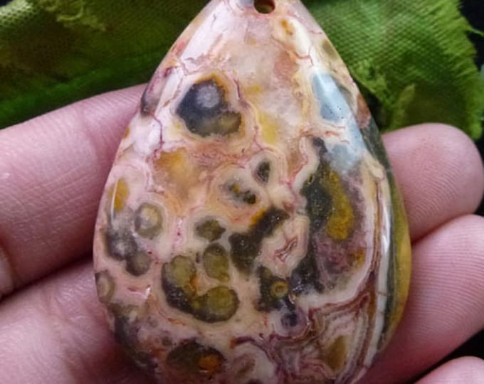 Thats so CRAZY Lace Agate and Green Serpentine Gemstone Necklace Pendant New Jade Beaded Necklace OOAK One of a kind