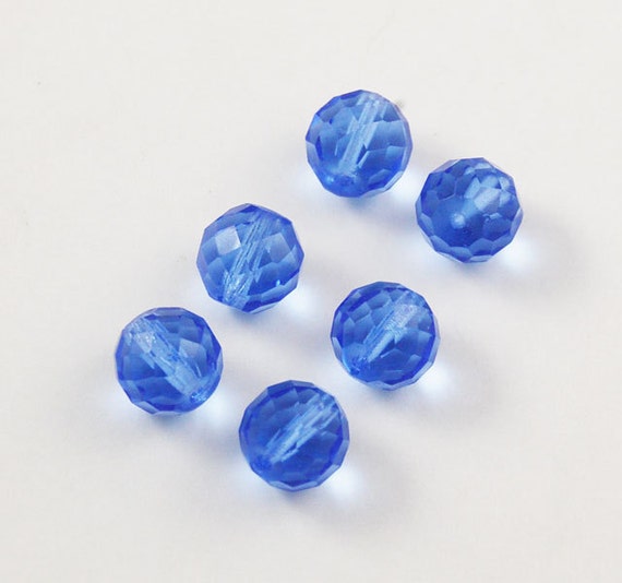 Light Blue Sapphire Beads 68