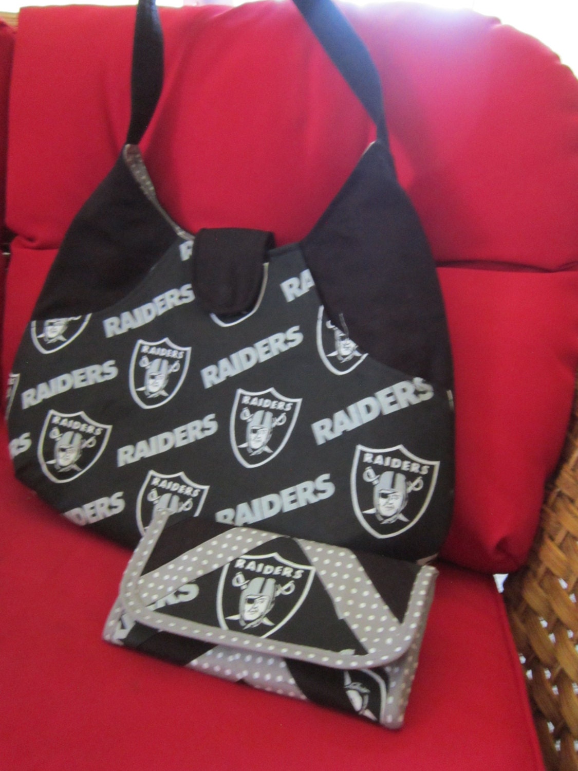 NFL PURSE/WALLET Oakland Raiders Purse and by brightsistersquilts