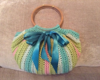 Fat bottom crocheted handbag