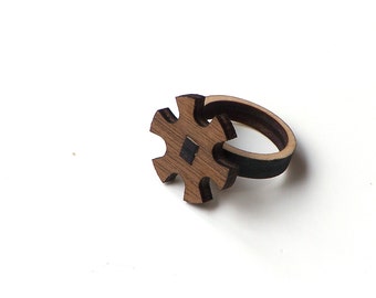 Elegant laser cut wooden ring - model 11/3