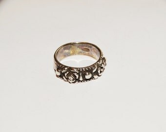Vintage 1950's Sterling Rose Band Ring Size 5.