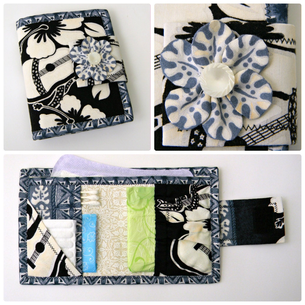 Woman's Hygiene Emergency Kit Feminine Toiletry Purse Bag