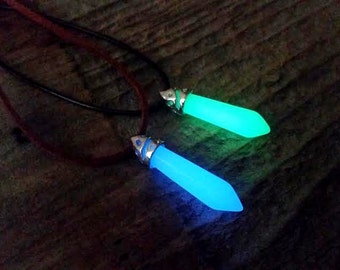 Kida Glow Crystal, Glow in the Dark Crystal Pendant, Atlantis Cosplay Necklace, Glowing Crystal Necklace, Green or Blue Glow Crystal Point