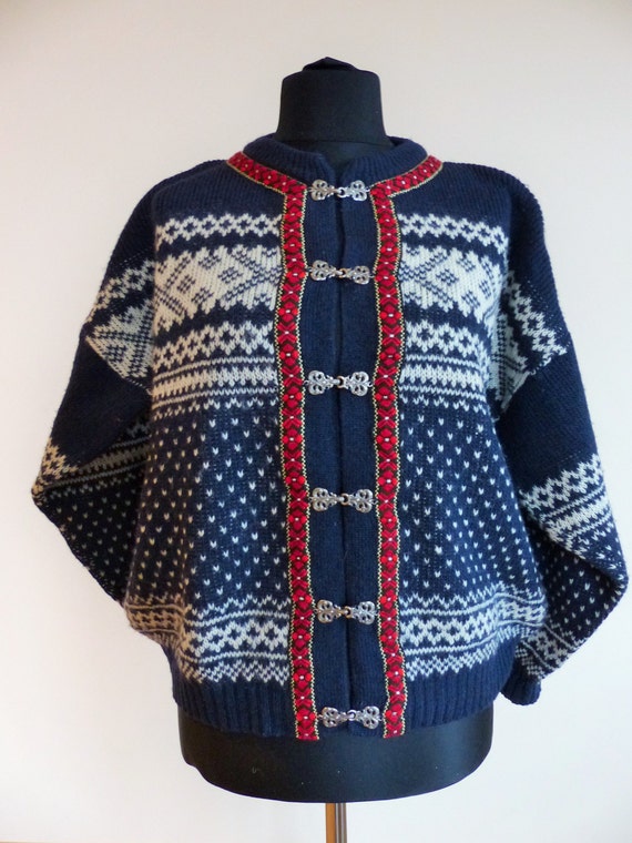 Vintage Norwegian Sweater / Norway wool / Women / Men / Silver