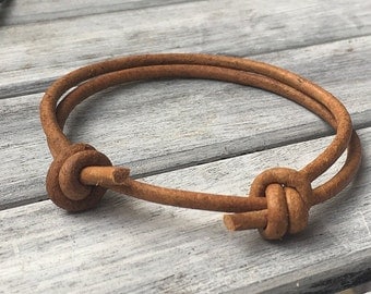 Surfer bracelet made of goat leather cognac