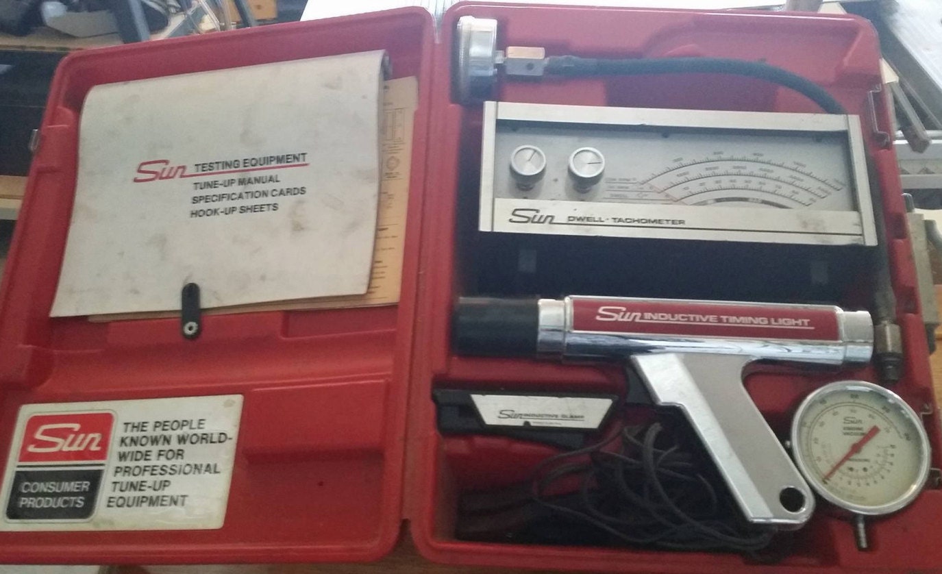 Vintage sun 80s Tune Up & Testing Equipment Set in Original
