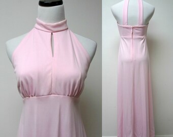 60s 70s keyhole . halter . light pink . goddess . maxi dress . fits a small
