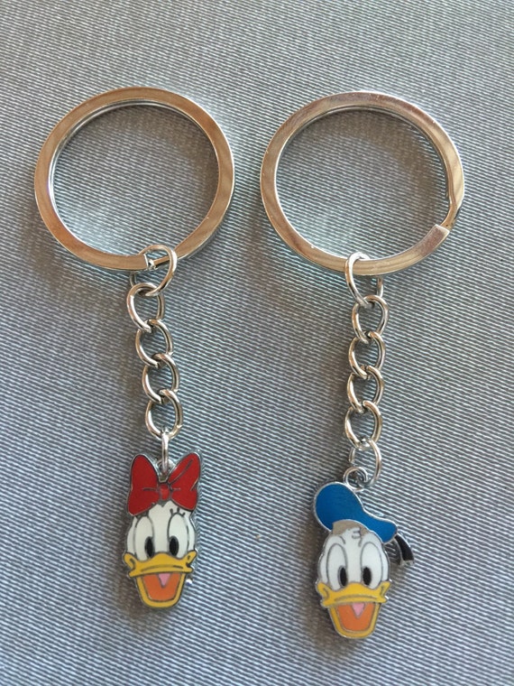 Donald And Daisy Duck Keychains By Jewelryandstuffbylis On Etsy 6524
