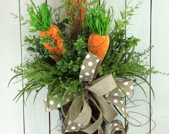 Easter Door Basket, Carrot Wreath, Easter Wreath, Easter Door Hanger, Carrots in Basket, Easter door Basket with carrots, Carrot door hanger