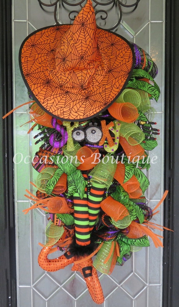 Halloween Wreath Door Hanger Halloween by OccasionsBoutique