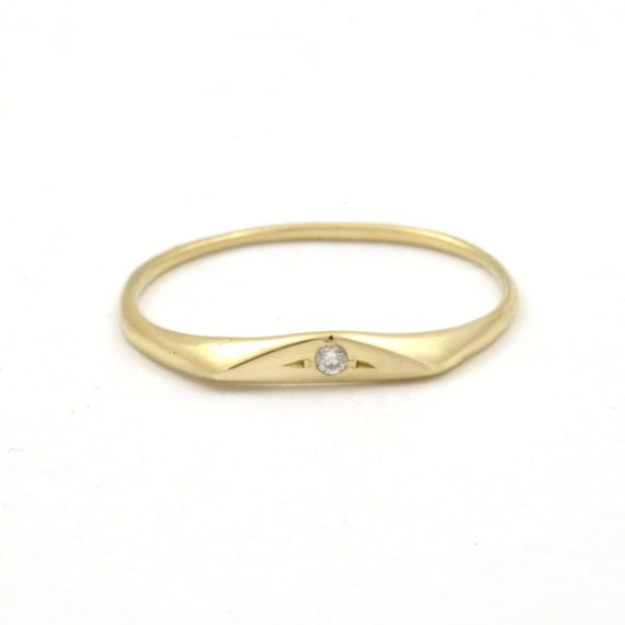 14k Diamond Gold Triangle Signet Ring by ClausJewelry on Etsy