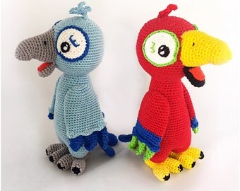 Parrot amigurumi pattern crochet pdf tutorial decrible in Dutch, Deutsch and Englisch US terms