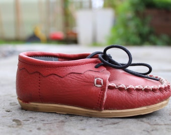 Soviet Kids Shoes Vintage Red Leather Loafers, New Old Stock Vintage Russian Kids Shoes. Made in USSR Kids Shoes. Collectible