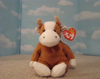 Bessie Beanie Baby. NWT. Retired. Style #4009