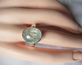 Aquamarine ring set in 92.5 sterling silver, size 9 US, faceted aquamarine, free shipping