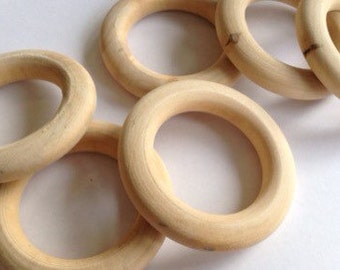Wooden teethers for babies - 3,5 - 4.5 - 5 - 7 and 9 cm