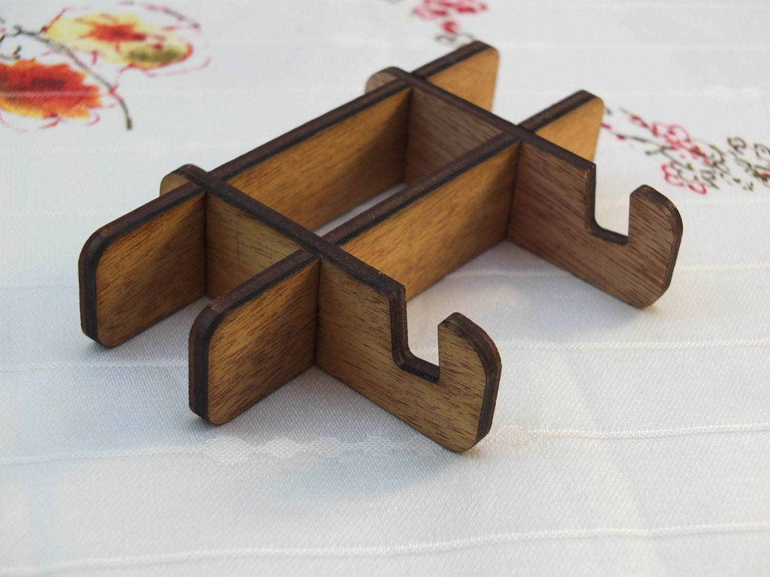 Laser cut tablet stand