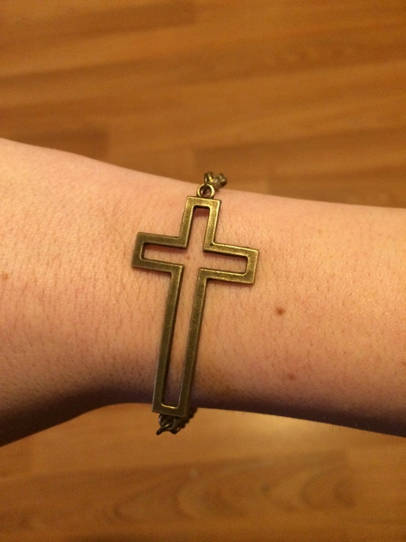 Curved Cross Charm Bracelet