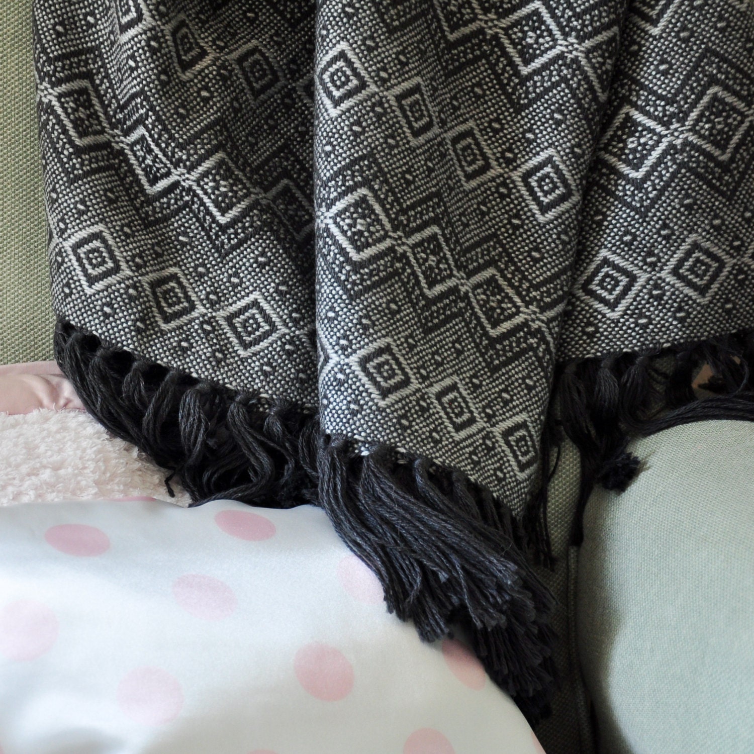 Alpaca Blanket Charcoal & Grey Wool by KuskallaCollective