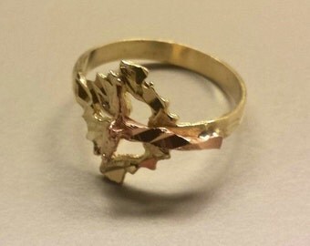 14K Yellow Gold Cross Crucifix Ring Band, Size 5.25