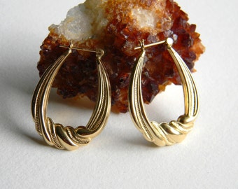 Vintage Beaded Twist 14K Gold Earrings 3.3 Grams - Retro Hoop 14K Gold Earrings - Pierced 14K Yellow Gold Earrings