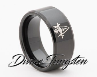 star trek 50th design mens tungsten carbide wedding band 10mm black beveled polished ring with free - Star Trek Wedding Ring star trek 50th design mens tungsten carbide wedding band 10mm black beveled polished ring with free - Star Trek Wedding Ring