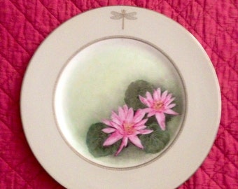 Water lilies on porcelain plate