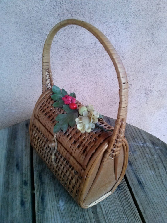 rattan basket purse