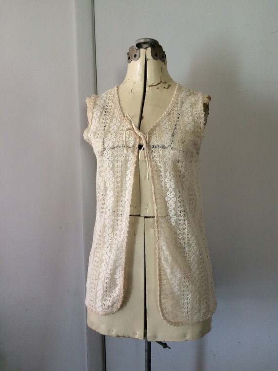 1960's Cream Lace Vest Coverup Festival Wear Small