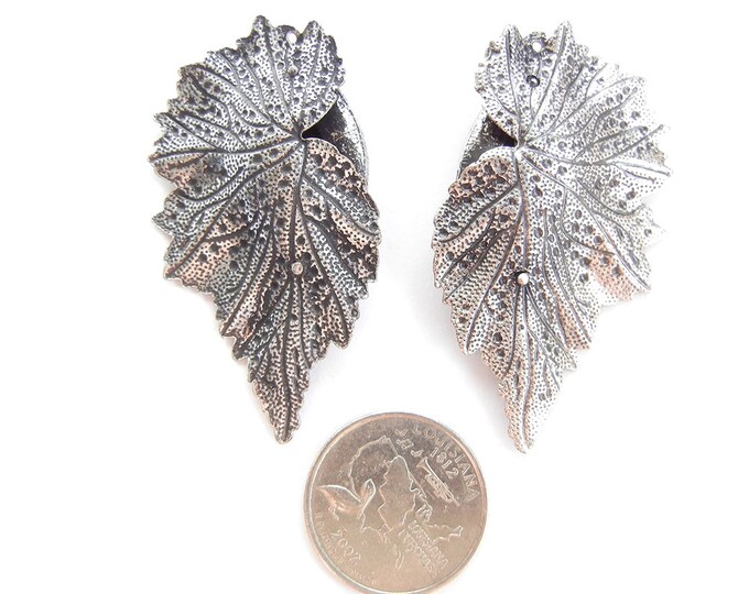 Pair of Antique Silver-tone Leaves Charms Black Faceted Glass Marquis Focal