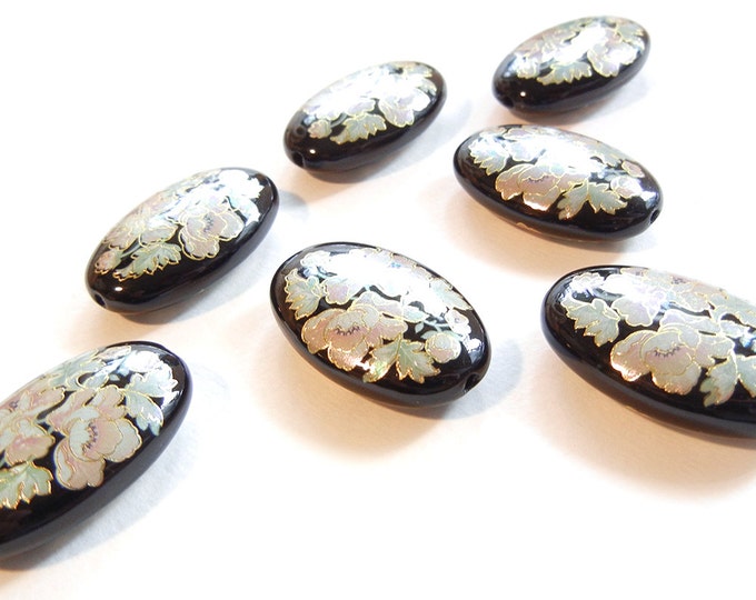 7 Large Acrylic Black Oval Flower Beads Two-sided