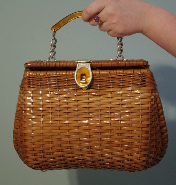 tan woven purse