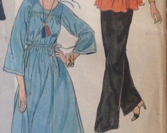 Vintage Vogue Americana 1600 Carol Horn Dress - size 14