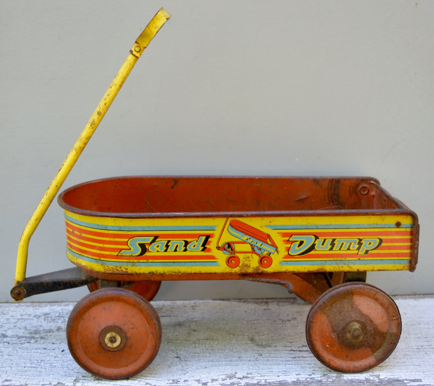 Vintage Toy Wagon 117