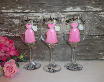 Hand Painted Wine Glasses, Bridesmaid Gifts, Painted Bridesmaid Gifts, Bridal Party Mason Jars, Bridesmaid Wine Glasses, PICK Your COLORS