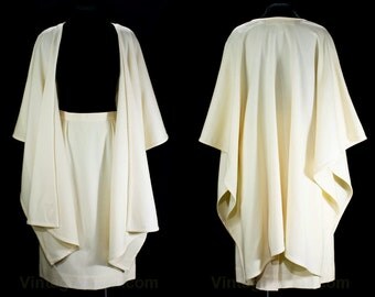 Size 8 Shawl & Skirt - Designer David Hayes for Lillie Rubin - Haute Quality Ivory Wool - Dramatic Cape Like Wrap - 1980s - Waist 27 - 46870