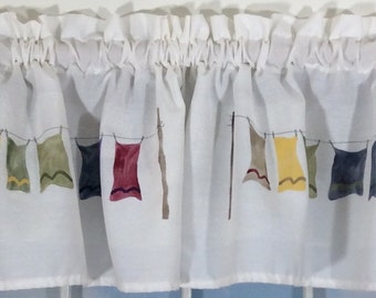 Wash Day Valance