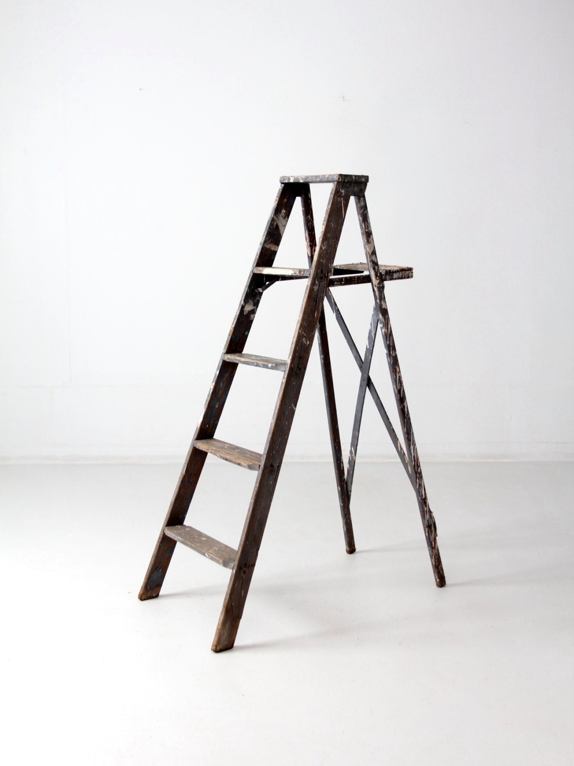 vintage painter's ladder gray wood ladder 4.5 feet