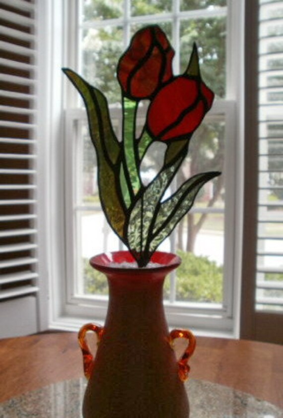 Items similar to Red Tulip Stained Glass Flowers in Vase on Etsy