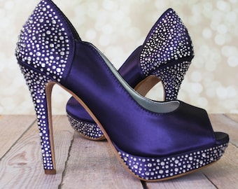 Lilac Wedding Shoes / Lilac Lace Shoes / by EllieWrenWeddingShoe