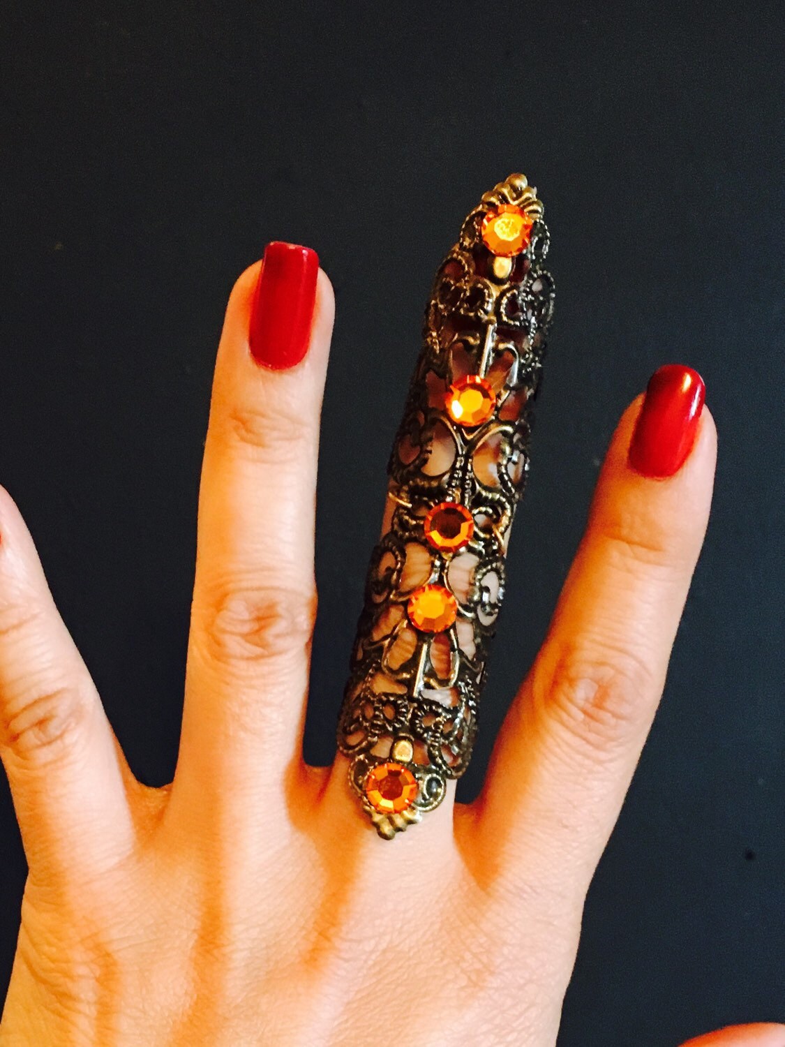 Shield Full finger ring made with a vintage style by pickapicka